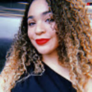 Meet your Posher, Leilani